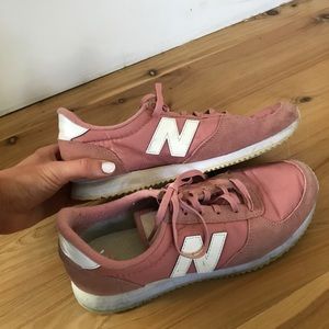 NEW BALANCE sneakers